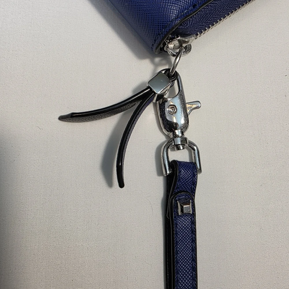 Stella & Dot stylish blue